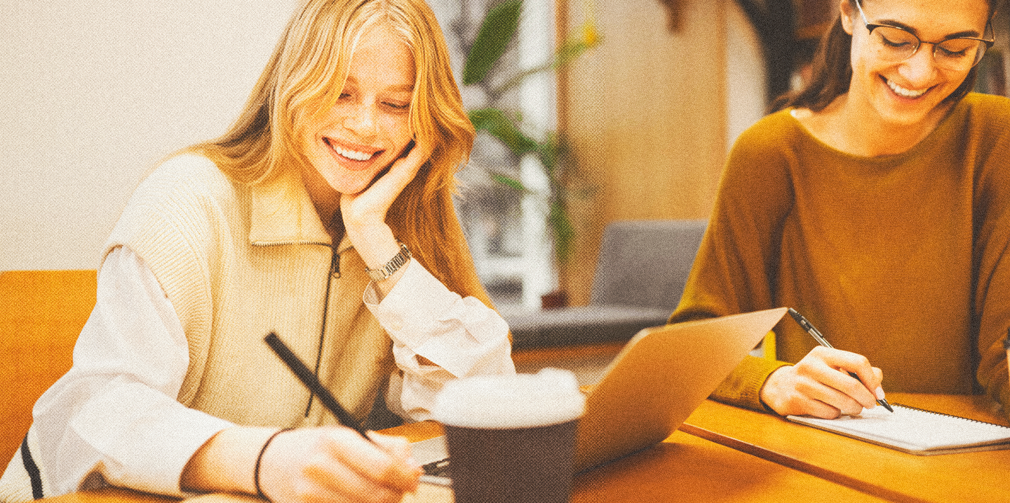 Uczniowie uczący się razem